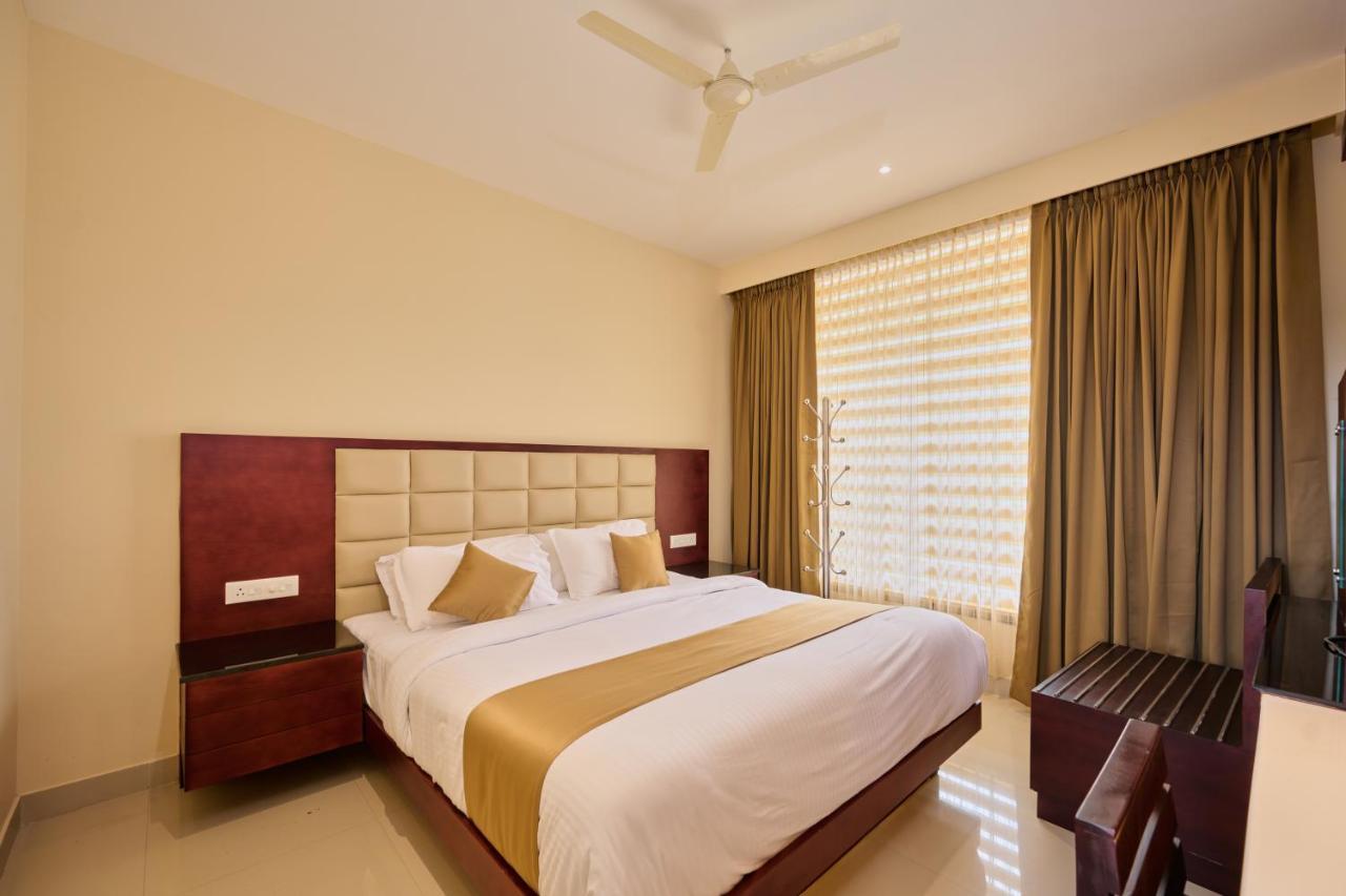 Thekkady Gavi Suites Vandiperiyar Bagian luar foto
