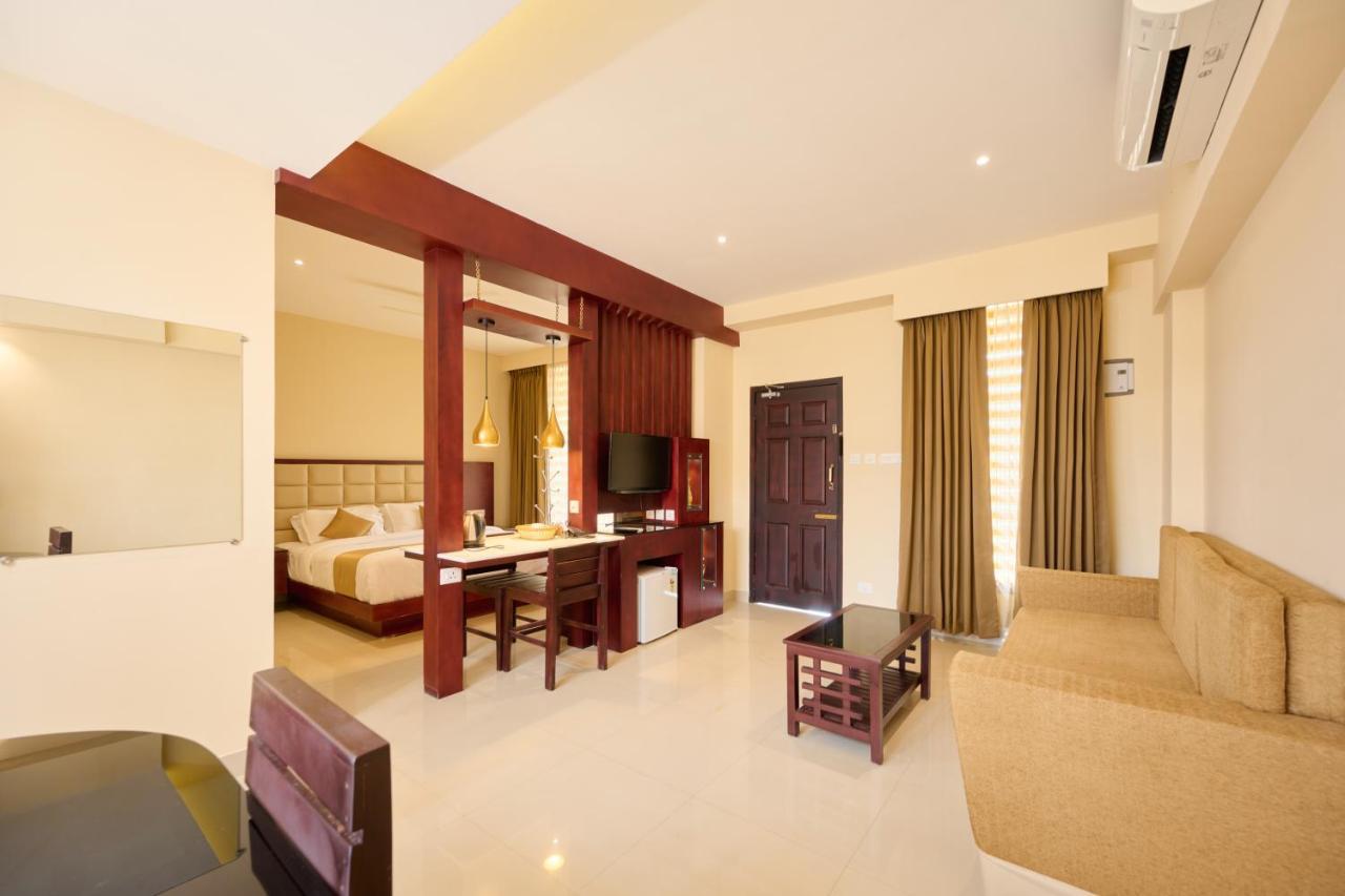Thekkady Gavi Suites Vandiperiyar Bagian luar foto