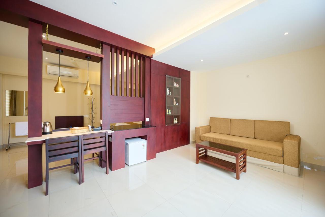 Thekkady Gavi Suites Vandiperiyar Bagian luar foto