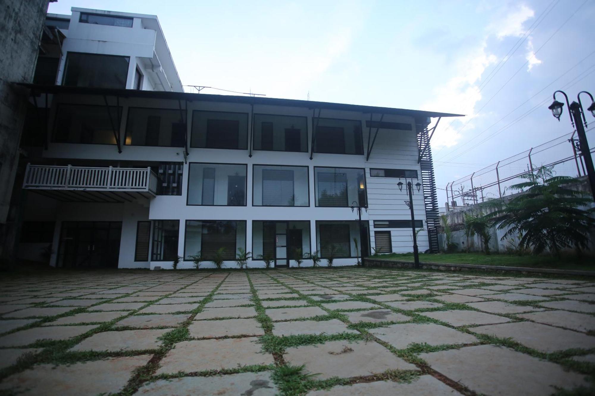 Thekkady Gavi Suites Vandiperiyar Bagian luar foto